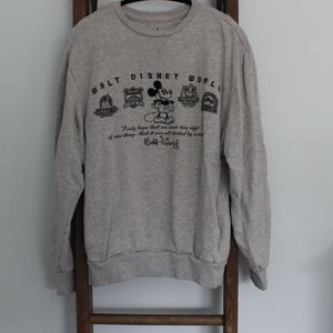 Disney World Parks Embroidered Gray Sweatshirt L